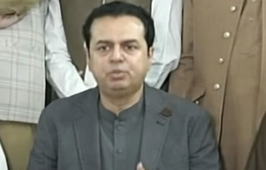 پارلیمنٹ کو ترمیم کا حق ہے، اگر مزید ترمیم کی ضرورت پڑی تو کرینگے، ججز کے استعفے سیاسی ہیں، طلال چودھری