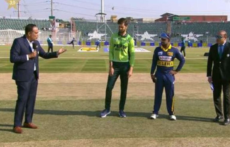 پاکستان کا سری لنکا کے خلاف ٹاس جیت کر فیلڈنگ کا فیصلہ