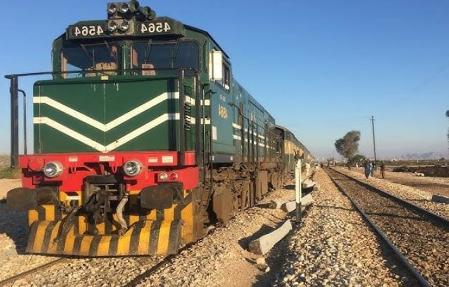 کوئٹہ اور پشاور کے درمیان چلنے والی ٹرین سروس 13 نومبر تک معطل
