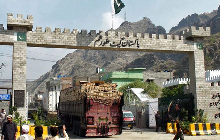 طورخم بارڈر بند، افغانستان کی معیشت پر فوری اثر، 45 ملین ڈالر کا نقصان