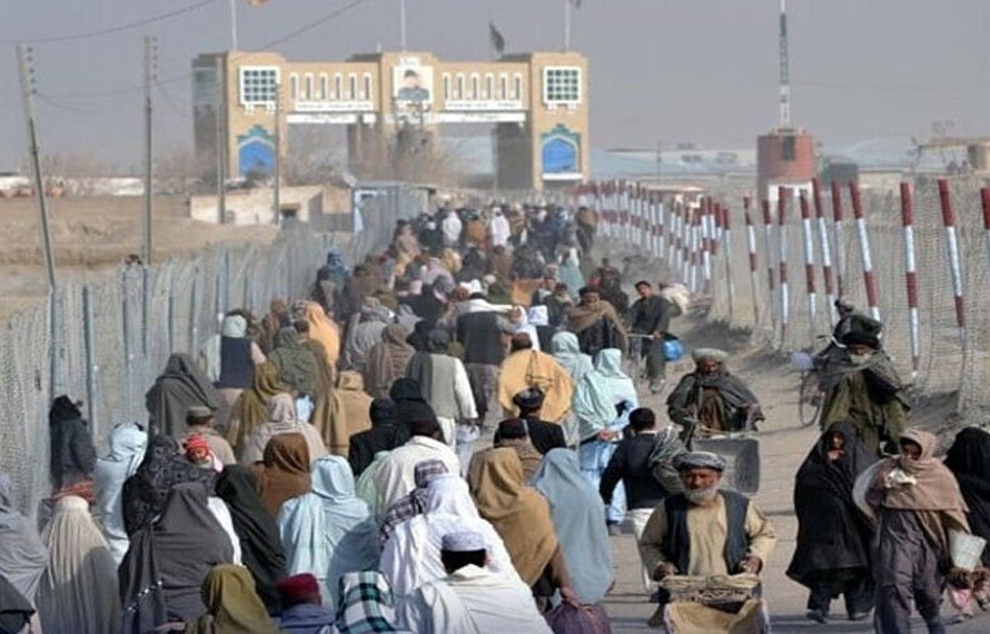 ایران اور پاکستان سے کتنے لاکھ افغان مہاجرین واپس لوٹے؟ یو این ایچ سی آر رپورٹ نے پردہ فاش کر دیا