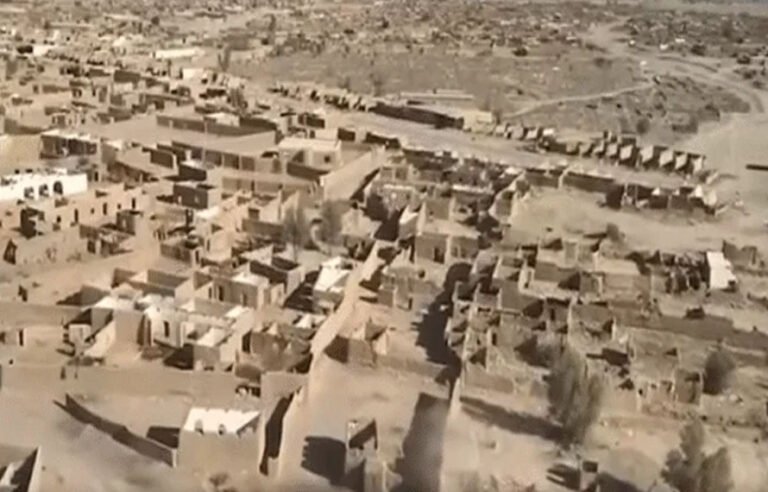 افغان مہاجرین کا بڑا کیمپ خالی کر دیا گیا، مکانات مسمار، 70 ہزار افغان باشندے واپس افغانستان روانہ