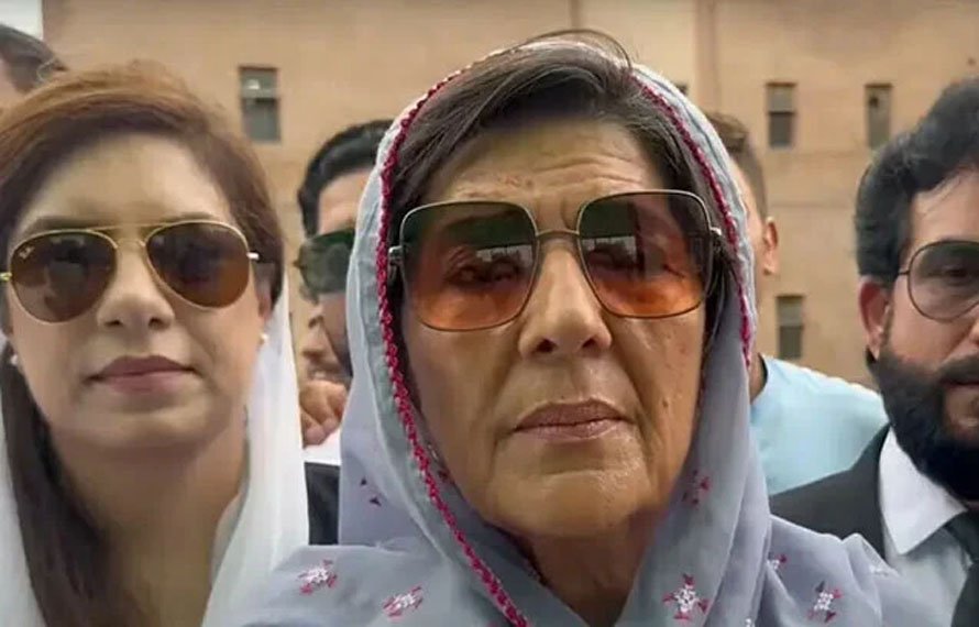 واٹر کینن سے ڈرنے والے نہیں، اپنے بھائی کا ساتھ نہیں چھوڑینگے، علیمہ خان