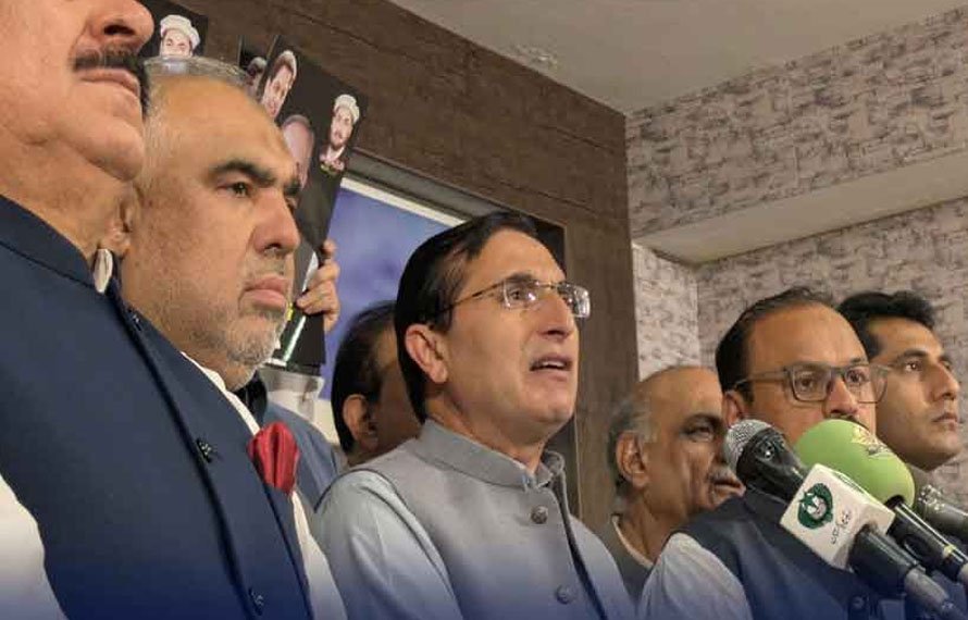 پی ٹی آئی میں اختلافات کی شدت! سیاسی اور ٹیکنوکریٹ قیادت میں خلیج بڑھ گئی