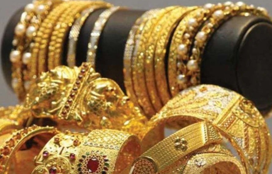 سونے کی قیمت آج کمی ریکارڈ، فی تولہ کتنے کا ہوگیا؟ جانئے