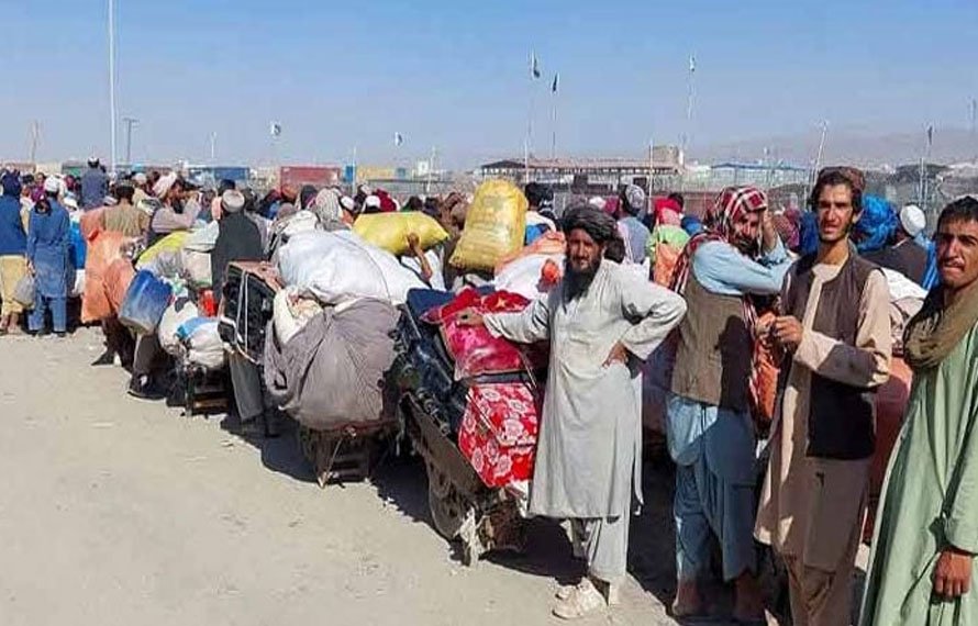 خیبرپختونخوا حکومت کا غیر قانونی طورپرمقیم افغان مہاجرین کے خلاف سخت کاروائی کا آغاز