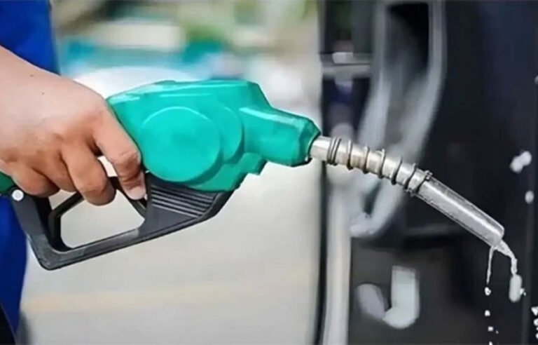 عالمی منڈی میں آج پھر تیل کی قیمتیں آسمان پر پہنچ گئیں،صبح صبح بری خبر آگئی