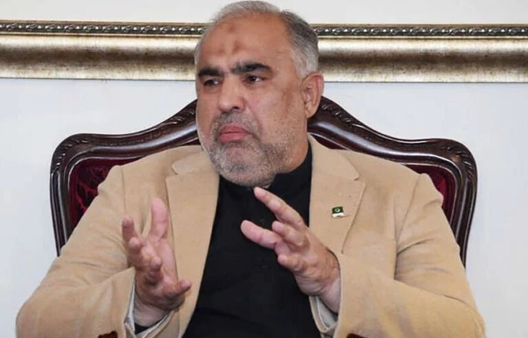 بانی پی ٹی آئی اگر اب بھی سمجھوتہ کریں تو جیل سے نکل سکتے ہیں، اسد قیصر