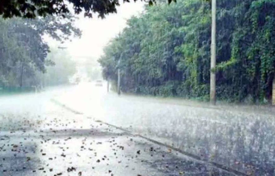 بادل چھائے، بارش کب شروع ہوگی؟ محکمہ موسمیات نے الرٹ جاری کر دیا