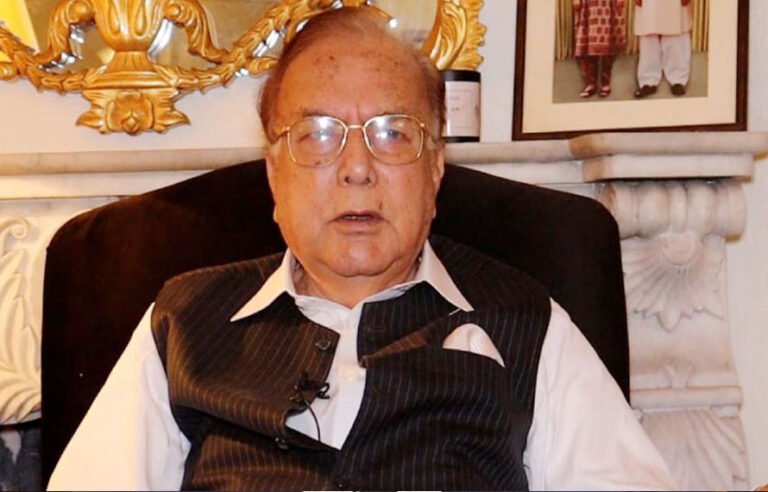 سابق وزیراعلیٰ پنجاب میاں منظور وٹو انتقال کر گئے