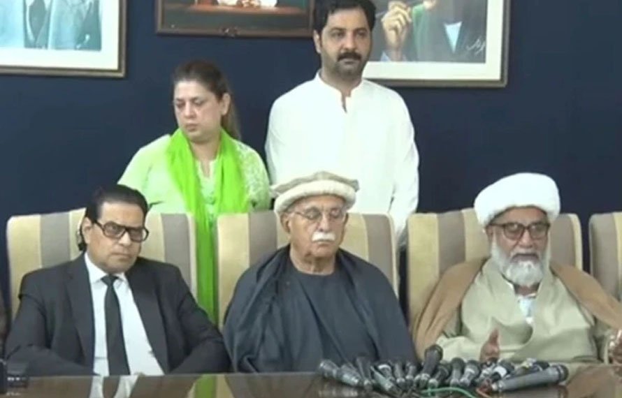 سیاسی درجہ حرارت بڑھ گیا! تحریک تحفظ آئین پاکستان نے مذاکراتی کانفرنس مسترد کر دی