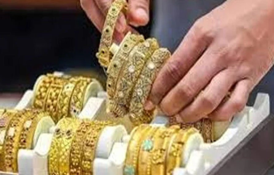 سونے کی قیمتیں کس طرف جائیں گی؟ قیمتوں میں بڑی تبدیلی کی خبر سامنے آ گئی