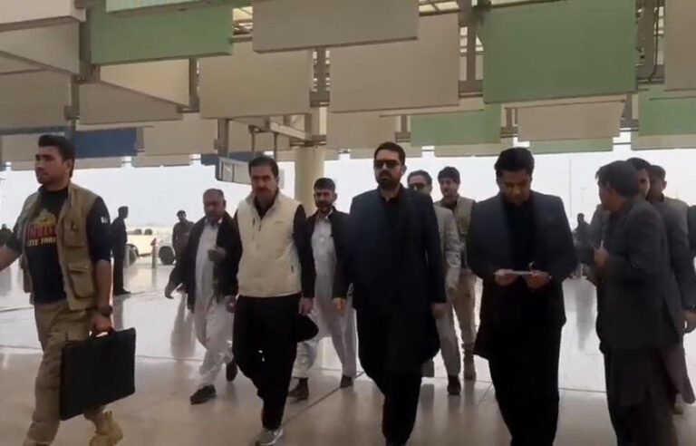 سہیل آفریدی ایک روزہ مختصر دورے پر کراچی روانہ، کس سے ملاقات کرینگے؟ سب کچھ سامنے آ گیا