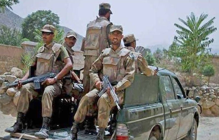 پنجگور اور کوئٹہ میں دہشتگردوں کا صفایا! سیکورٹی فورسز نےفتنہ الہندستان کے منصوبے پسپا کر دیے، شاندار کارروائیاں جاری