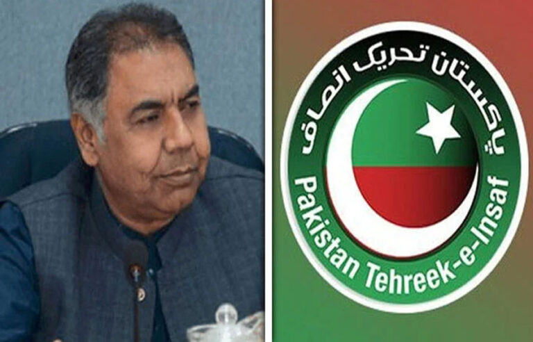 پی ٹی آئی کا بڑا سیاسی قدم! سیف اللّٰہ ابڑو کی نااہلی کیلئے چیئرمین سینیٹ سے رجوع