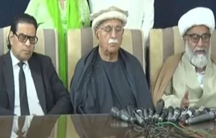 اپوزیشن اتحاد سڑکوں پر آنے کو تیار؟ تحریک تحفظ آئین پاکستان نے عوامی رابطہ مہم کا اعلان کر دیا