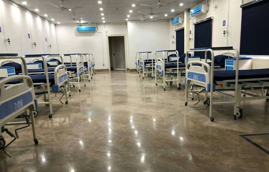 خیبر پختونخوا کے ہسپتالوں کی کمزوری بے نقاب! بیڈز کی شدید کمی، 1,133 افراد کیلئے صرف ایک بیڈ