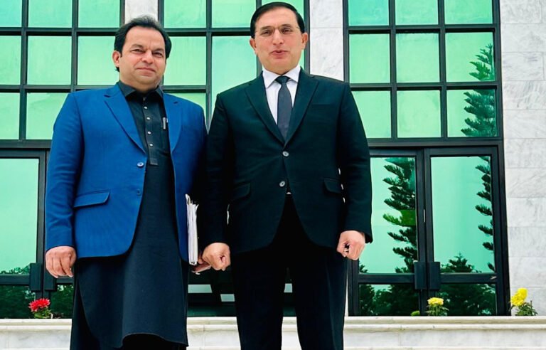 پی ٹی آئی کے حق میں بڑا فیصلہ! سہیل سلطان کیس میں عدالت نے الیکشن کمیشن کی کارروائی پر اسٹے جاری کر دیا