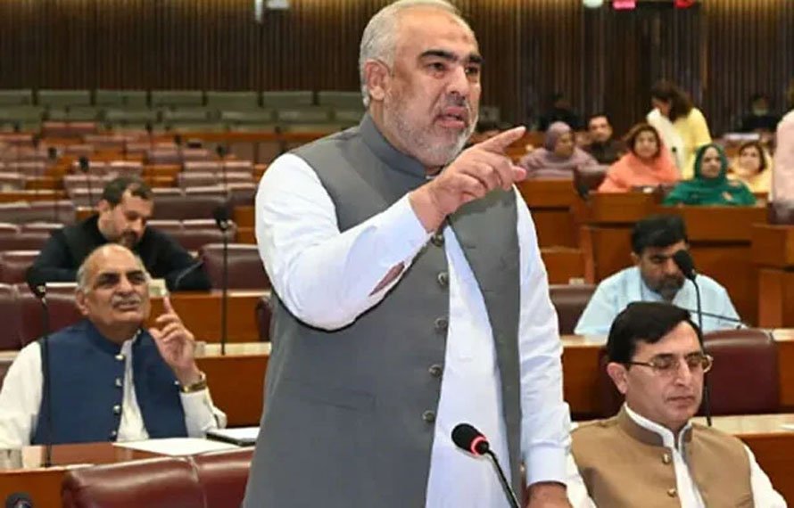 جلسے کا اعلان یا سیاسی چیلنج؟ اسد قیصر نے حکومت کو خیبرپختونخوا میں مدعو کر دیا، پروٹوکول کی یقین دہانی