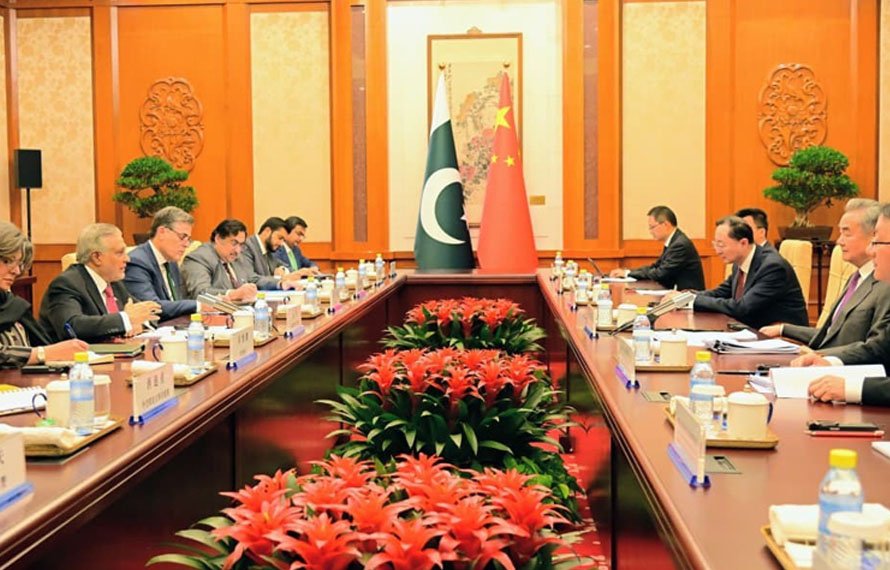 پاک چین وزرائے خارجہ ملاقات، شراکت داری کے نئے اقدامات سامنے آ گئے