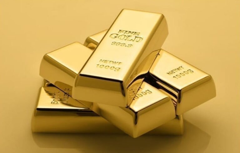 سونے کی چمک ماند پڑ گئی! عالمی منڈی میں قیمتیں اچانک گر گئیں