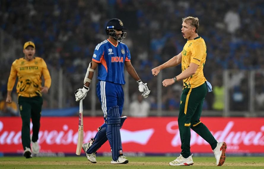 ٹی ٹوئنٹی ورلڈ کپ کے سپر ایٹ مرحلے میں جنوبی افریقہ نے بھارت کو شکست دے دی