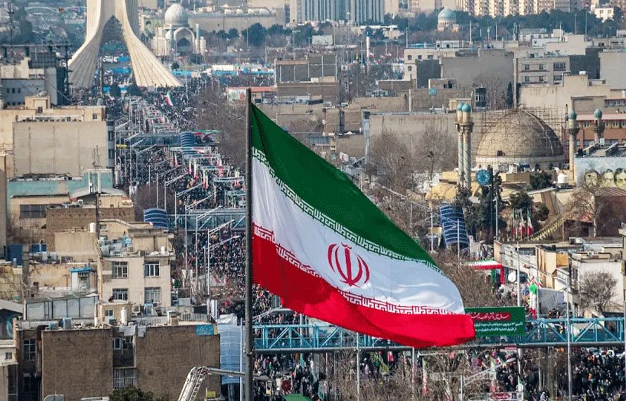 ایران نے سعودی عرب، متحدہ ، بحرین، کویت ، قطر، عراق پر میزائل حملے کیے ہیں