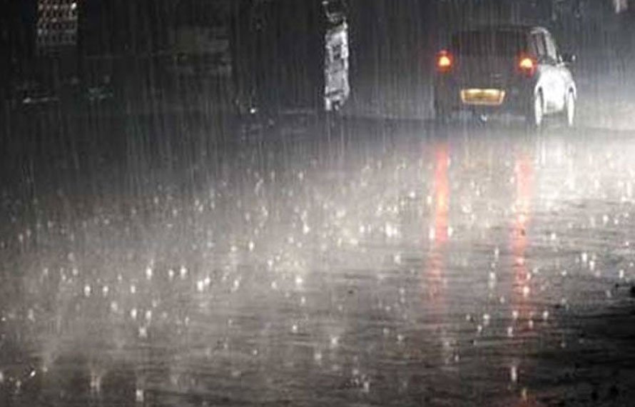 بادل پھر لوٹ آئے!ملک کے مختلف علاقوں میں بارش اور برفباری کی پیشگوئی