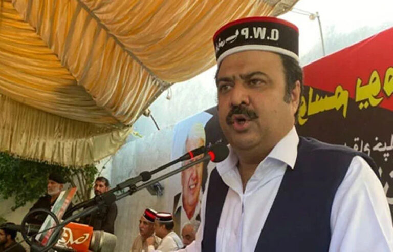 تبدیلی کے نعرے کہاں گئے؟ مہنگائی اور بے روزگاری پر سکندر شیرپاؤ نے سہیل آفریدی کو آڑے ہاتھوں لے لیا