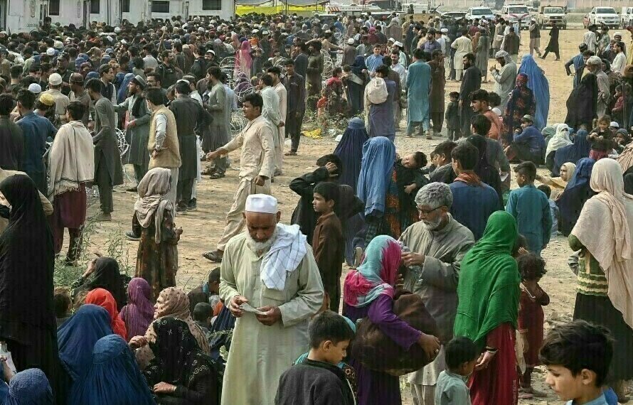 بڑا آپریشن جاری! غیر قانونی مقیم افغانیوں کی اسکریننگ، درجنوں گرفتار