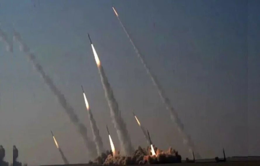 ایران کا حملہ !اسرائیل کا دارالحکومت تل ابیب دھماکوں سے گونج اُٹھا