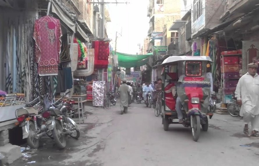 شٹر ڈاؤن کا خواب ٹوٹ گیا! بنوں کے تاجروں نے بازار کھلا رکھ کر پی ٹی آئی کو منہ کی کھانی پڑی