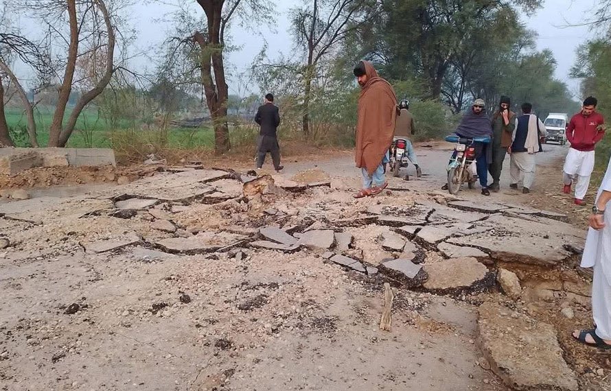 ٹانک، ایف سی کی گاڑی پر ریموٹ دھماکہ، 2 اہلکار شہید، 5 زخمی