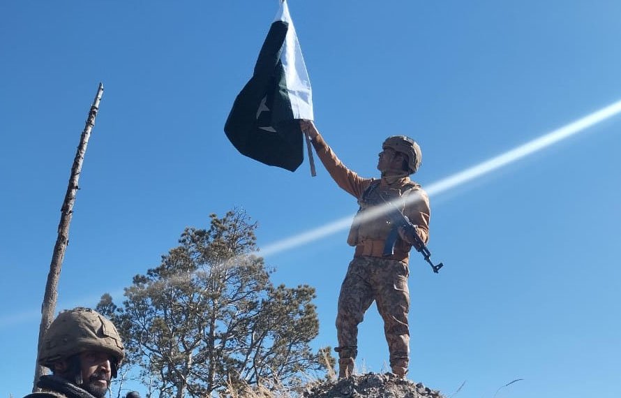 افغانستان میں ہمارا آپریشن طالبان کیخلاف نہیں ، یہ انڈیا کو جواب دے رہے ہیں، سیکیورٹی ذرائع