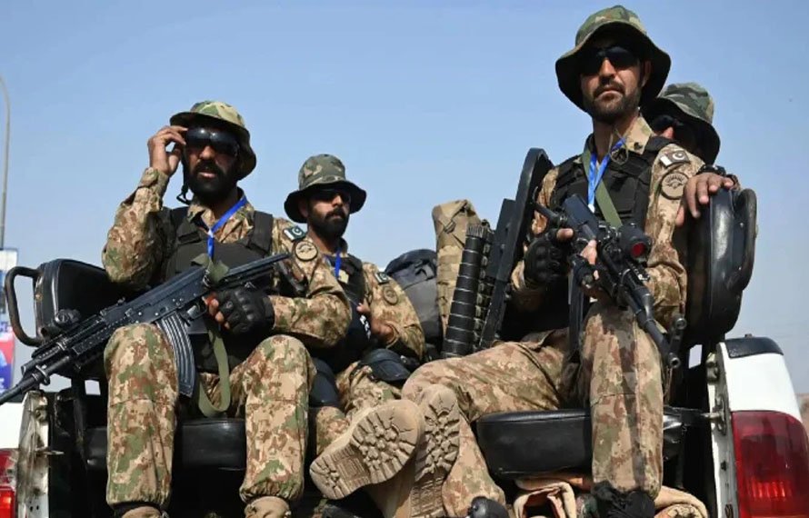 سرہ درگہ میں سکیورٹی فورسز پر حملہ، خودکش خوارجی دھماکے میں ہلاک، 5 خوارج مارے گئے