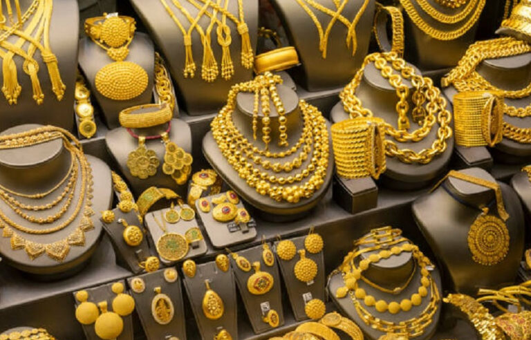 سونے کی قیمت میں آج بھی اضافہ، فی تولہ کتنے روپے کا ہوگیا؟جانئے