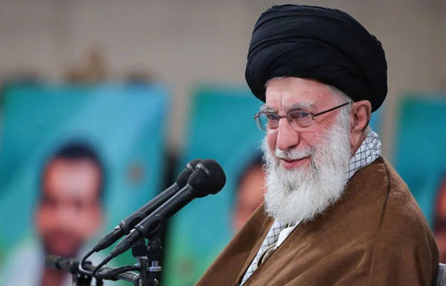 شہید خامنہ ای کی نماز جنازہ آج تہران یونیورسٹی میں ادا کی جائےگی
