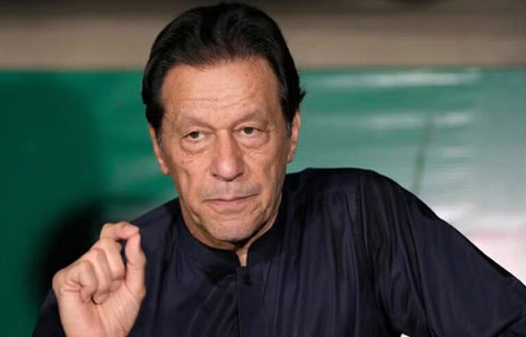 اڈیالہ جیل میں نماز عید کی ادائیگی، عمران خان سکیورٹی وجوہات کے باعث نہ پڑھ سکے