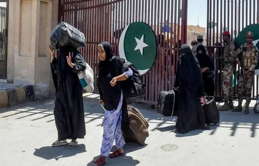 ایران سے پاکستانیوں کی واپسی کا سلسلہ جاری، مزید 168 شہری پاکستان پہنچ گئے