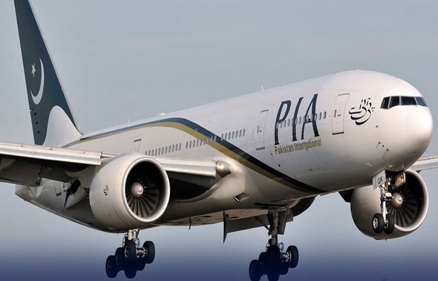 6سال کی بے صبری ختم، پی آئی اے کی لندن کیلئے پرواز روانہ، مسافروں کی خوشی آسمان چھو گئی