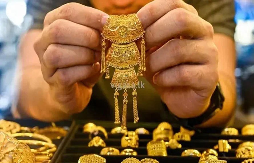 سونے کی قیمتوں کو ریورس گیئر لگ گیا، فی تولہ کتنے کا ہوگیا ؟ جانئے