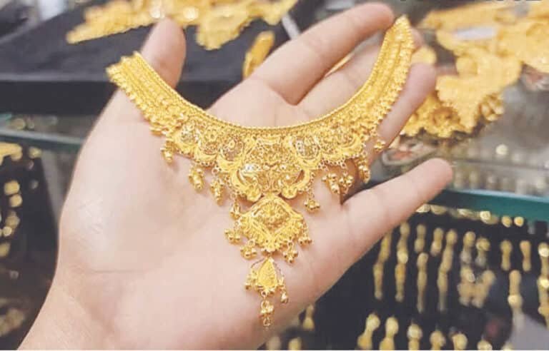 سونے کی قیمتوں میں مسلسل اضافہ، آج پھر مہنگا ،فی تولہ کتنے کا ہوگیا ؟ جانئے