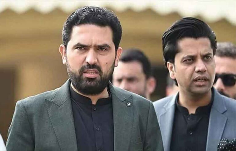 وزیراعلیٰ خیبر پختونخوا سہیل آفریدی کو گرفتار کرکے پیش کرنے کا حکم
