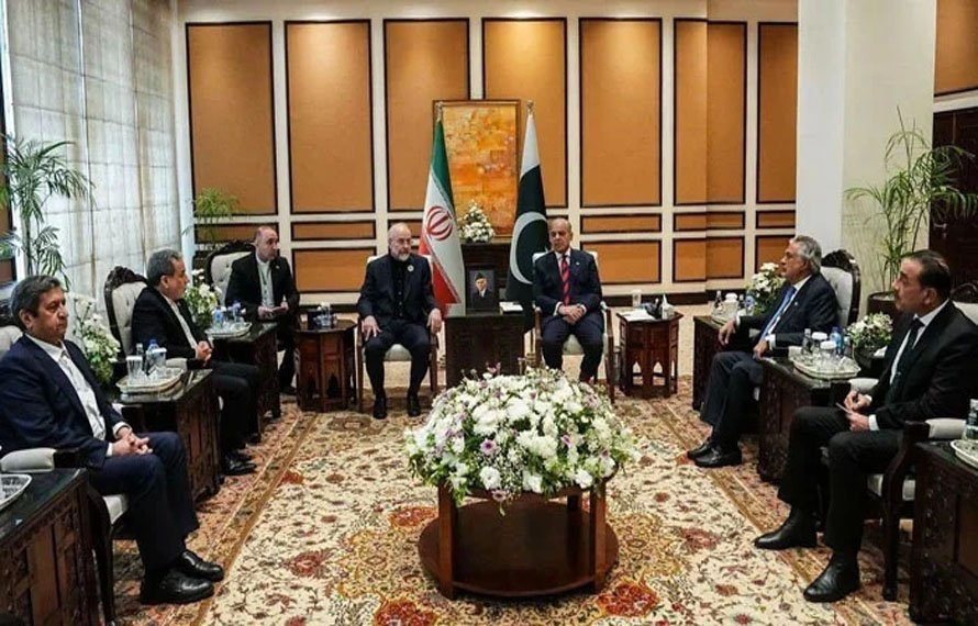 امریکہ ایران مذاکرات میں پیش رفت، ایران کا مذاکرات جاری رکھنے کا فیصلہ