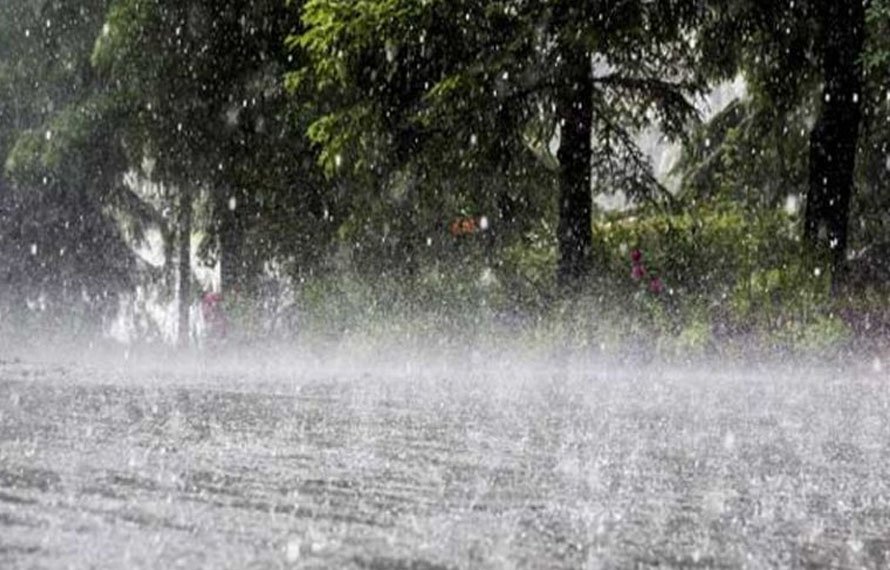 مختلف شہروں میں موسلادھار بارش، نشیبی علاقے زیر آب،بجلی کا نظام درہم برہم،مزید بارش کی پیشگوئی