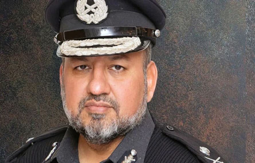 خیبرپختونخوا میں ہزاروں اہلکاروں کی کمی، آئی جی ذوالفقار حمید کے بیان نے صوبائی حکومت کو آئینہ دکھا دیا