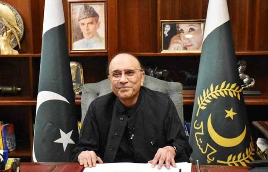 اہم سفارتی پیش رفت!صدر آصف علی زرداری آج چین کے سرکاری دورے پر روانہ ہوں گے