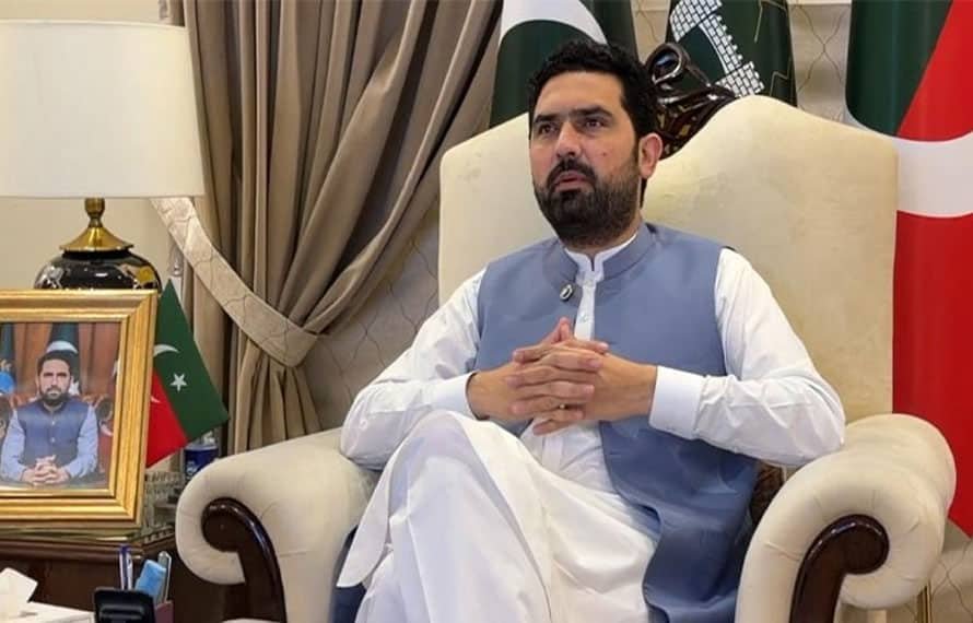 خیبرپختونخوا میں تعلیمی انقلاب کی گونج، ہر بچے تک تعلیم پہنچانے کے عزم کیساتھ وزیر اعلیٰ کے بڑے فیصلے سامنے آ گئے