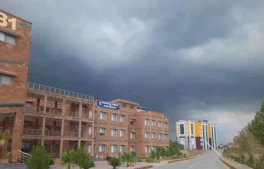 پاک آسٹریا انسٹیٹیوٹ میں 68 سالہ پروجیکٹ ڈائریکٹر کی طویل تعیناتی نے صوبائی حکومت کا پول کھول دیا