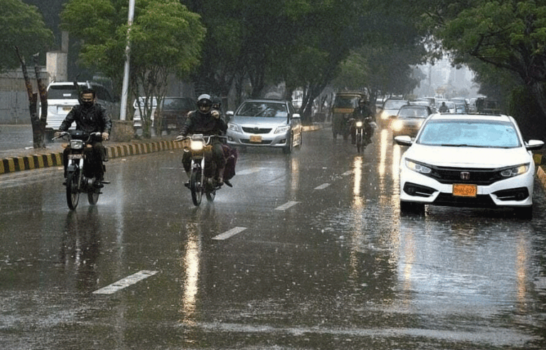 موسم کا بڑا اپڈیٹ! آج کہاں کہاں بارش متوقع؟ محکمہ موسمیات کی اہم پیشگوئی سامنے آگئی